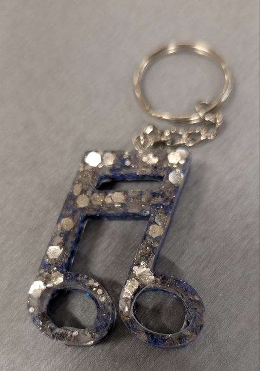 Music note keychain