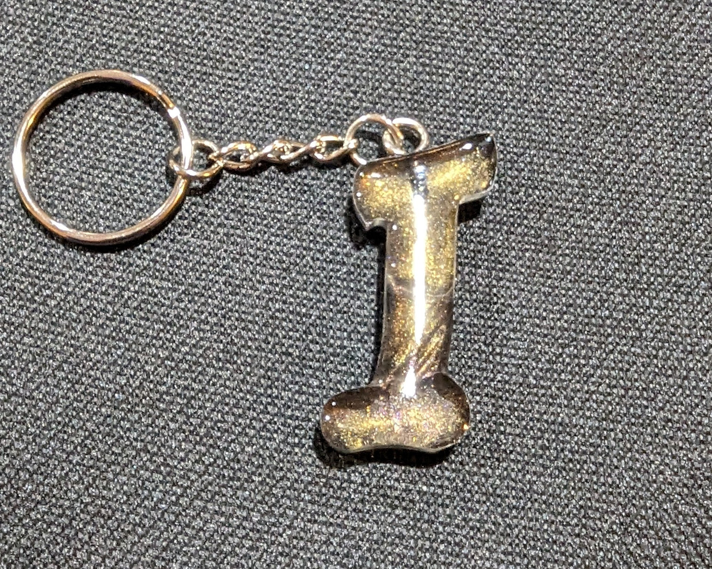 I letter gold plain keychain