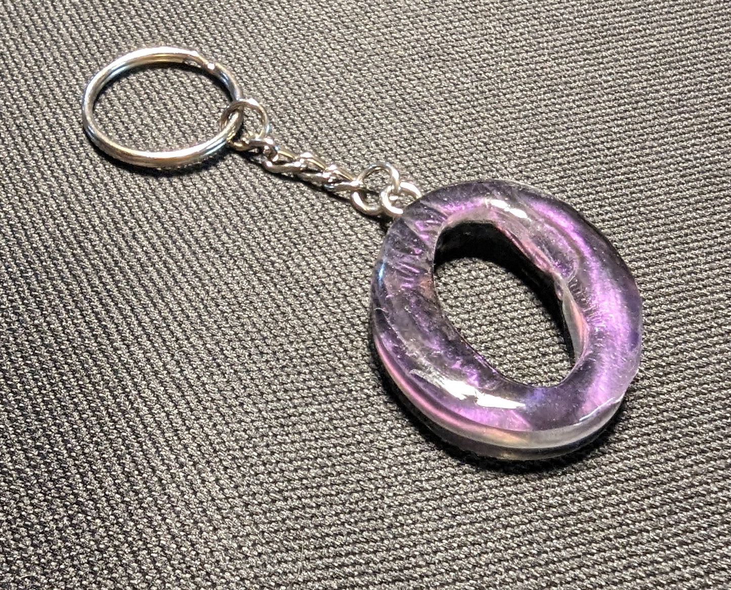 O letter purple plain keychain