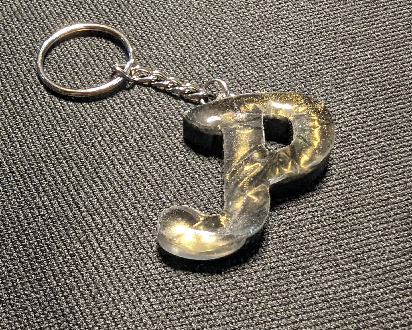 P letter gold plain keychain