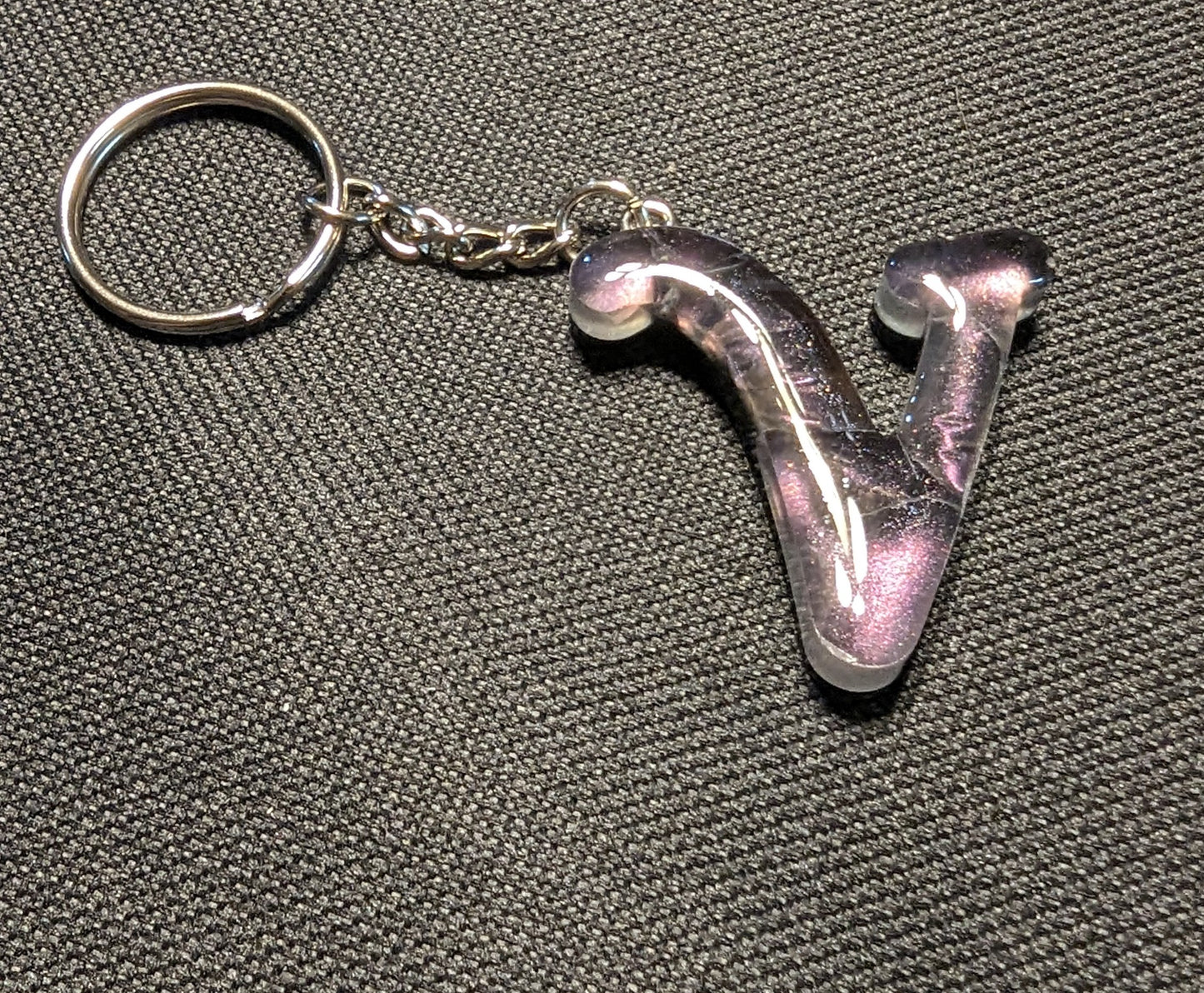 V letter pink plain keychain