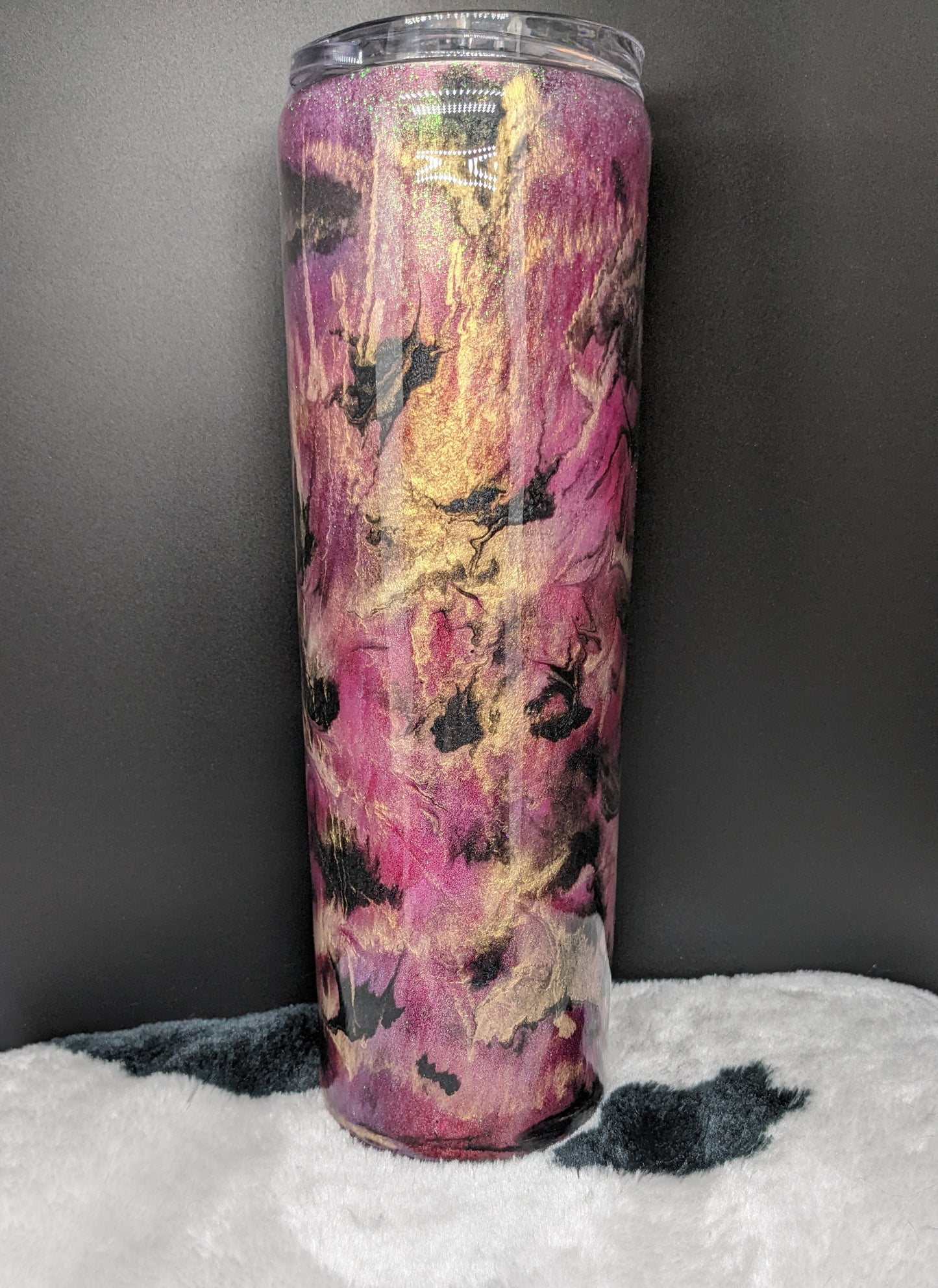 30 oz pink black and gold