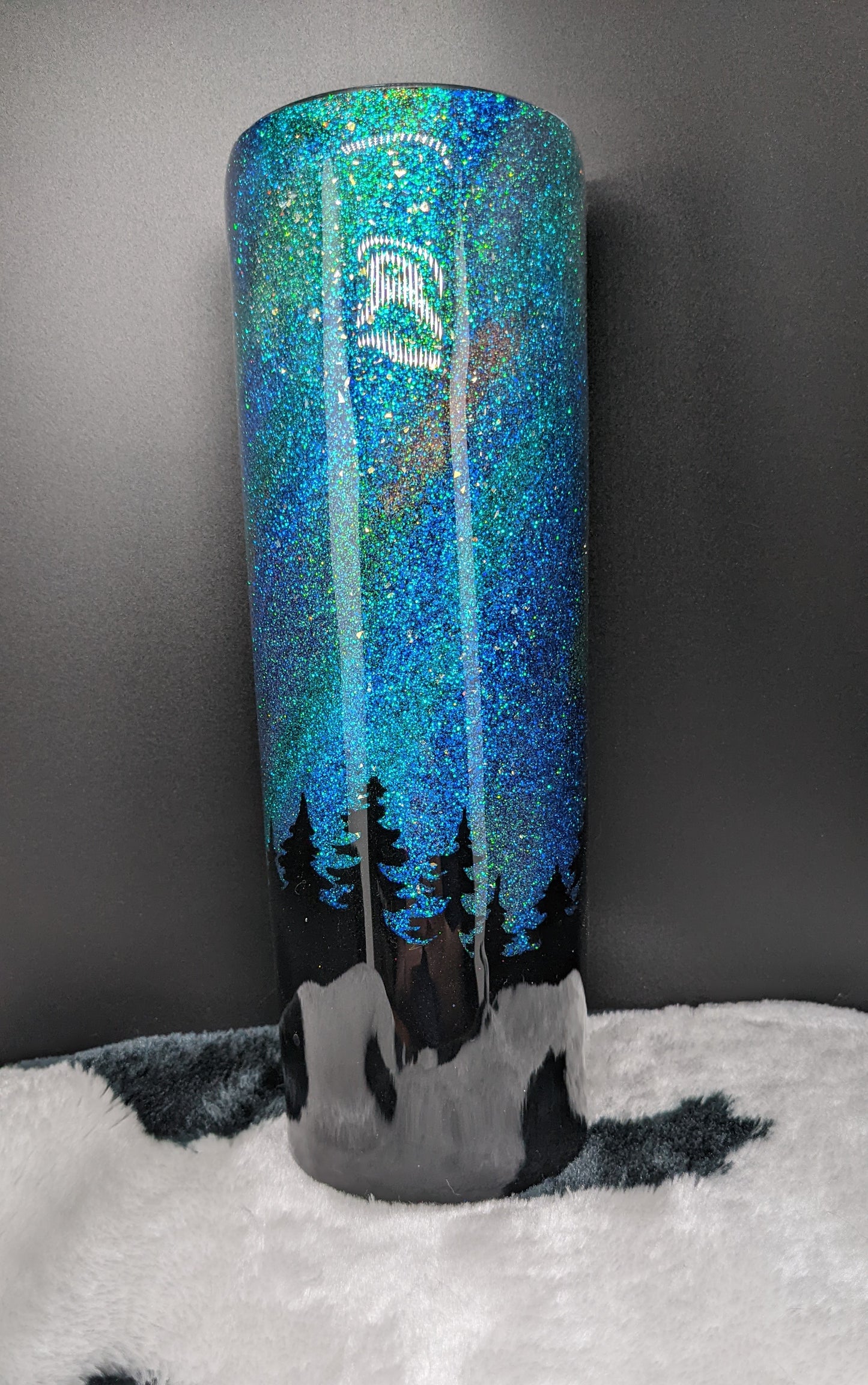 30 oz Northern lights treeline