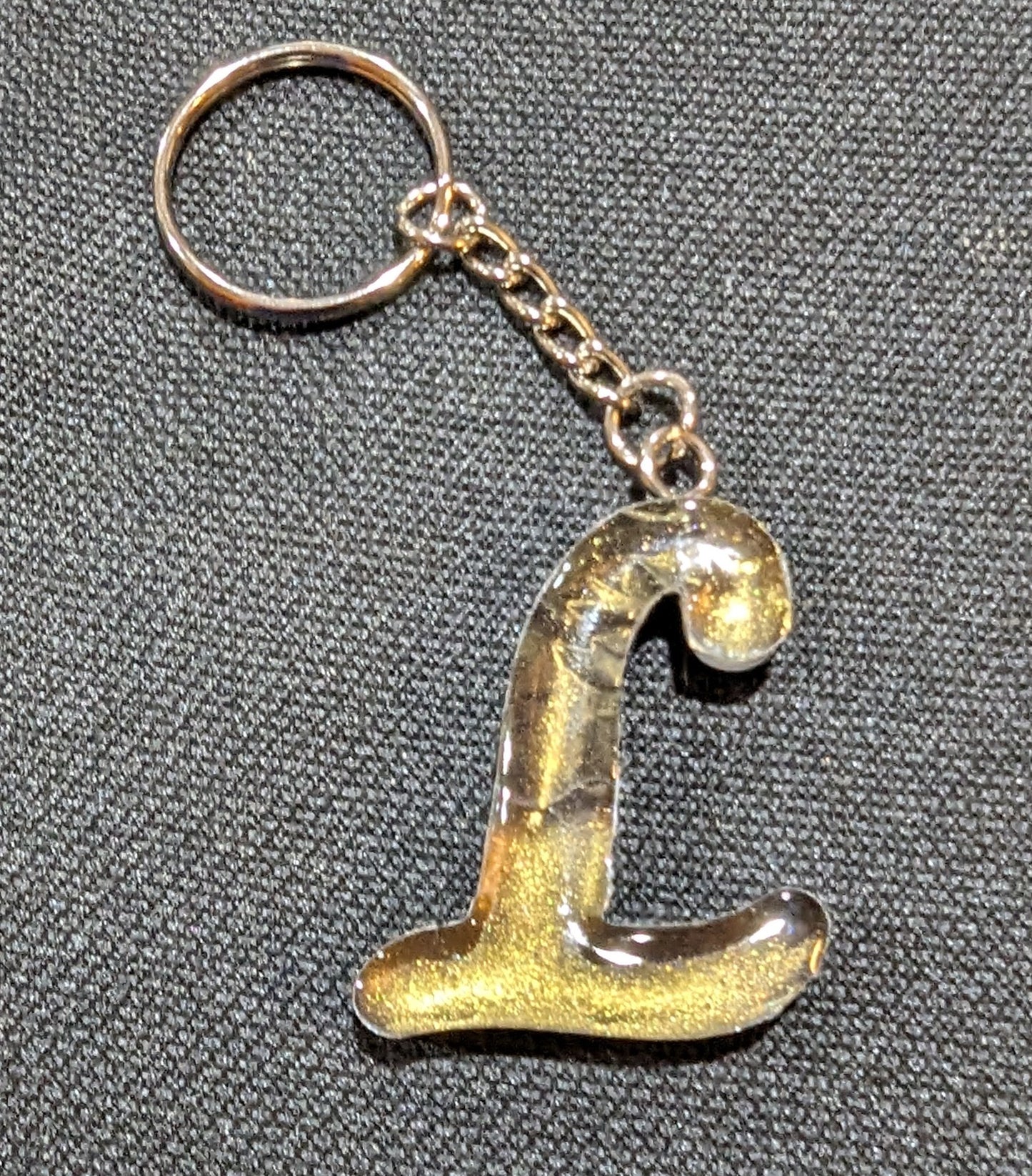 L letter gold plain keychain