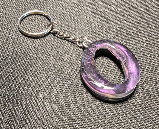 O letter purple plain keychain