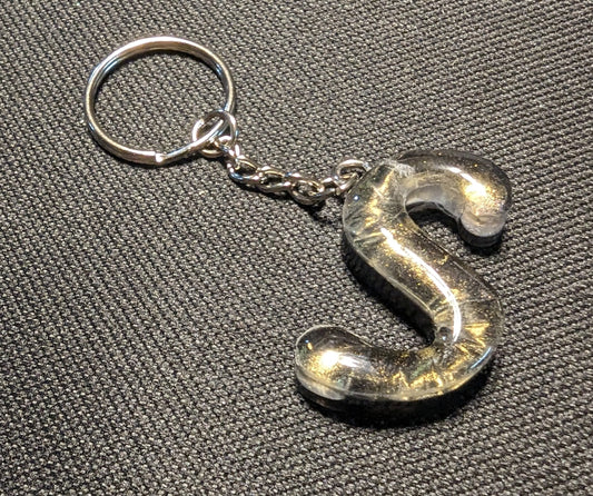 S letter gold plain keychain