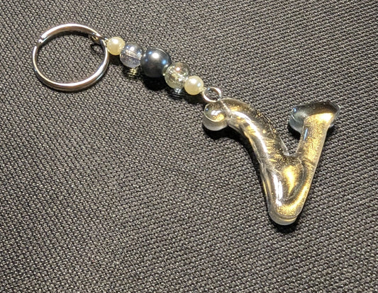 V letter gold beaded keychain