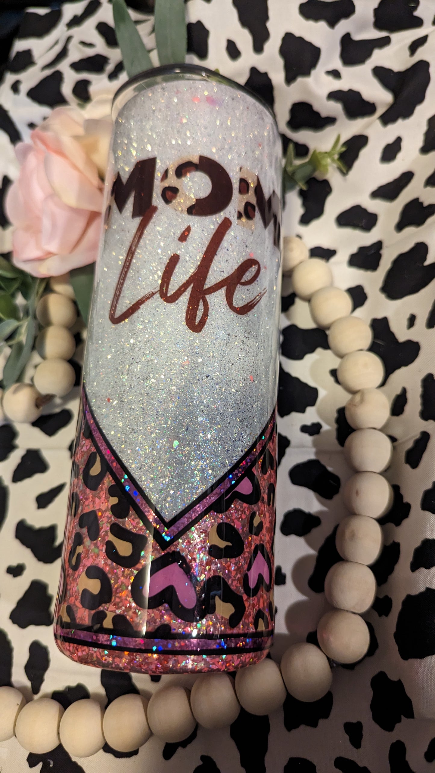 20 oz epoxy mom life with a fun heart and cheetah print tumbler