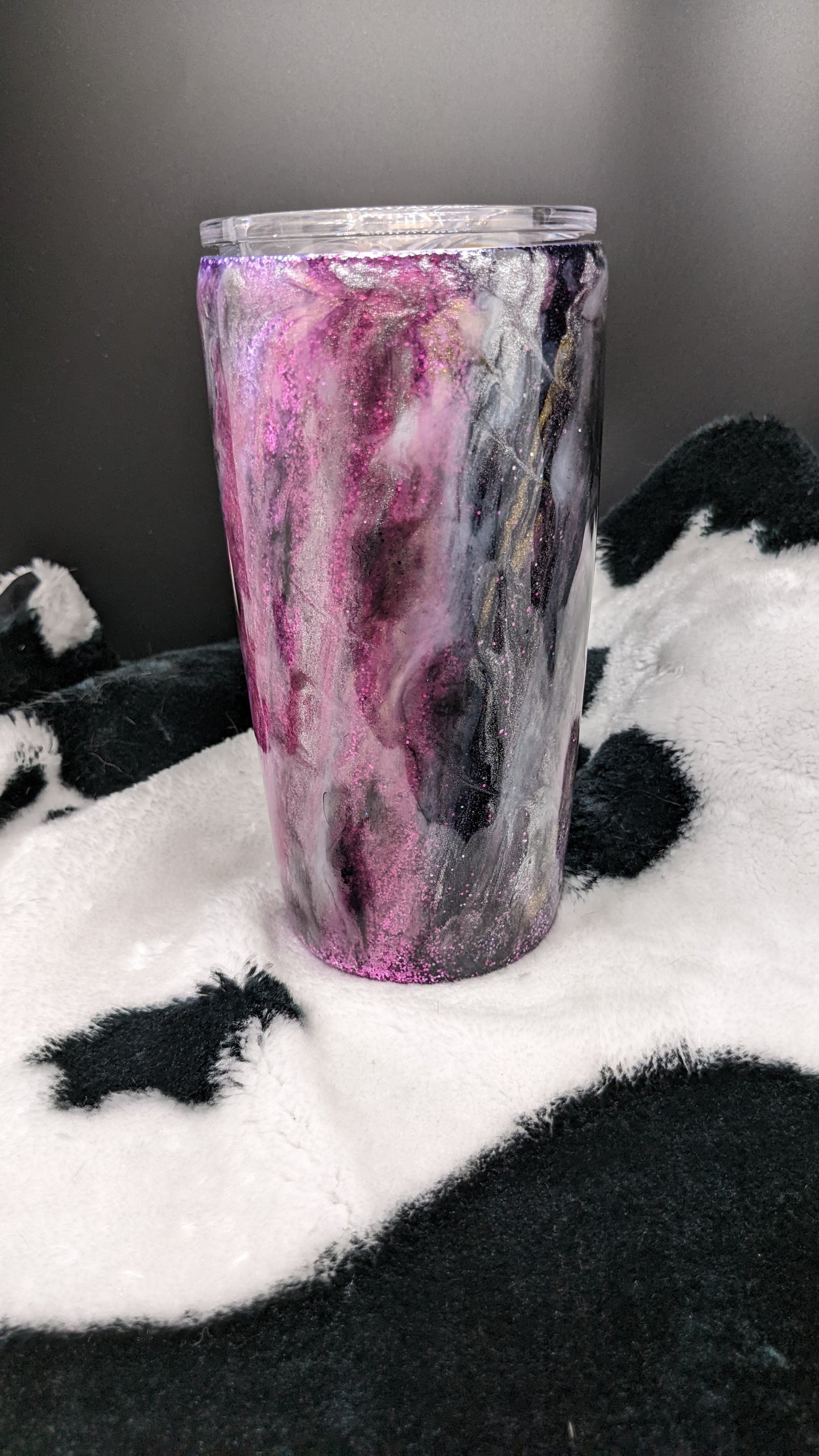 20 oz pink and purple milky way swirl