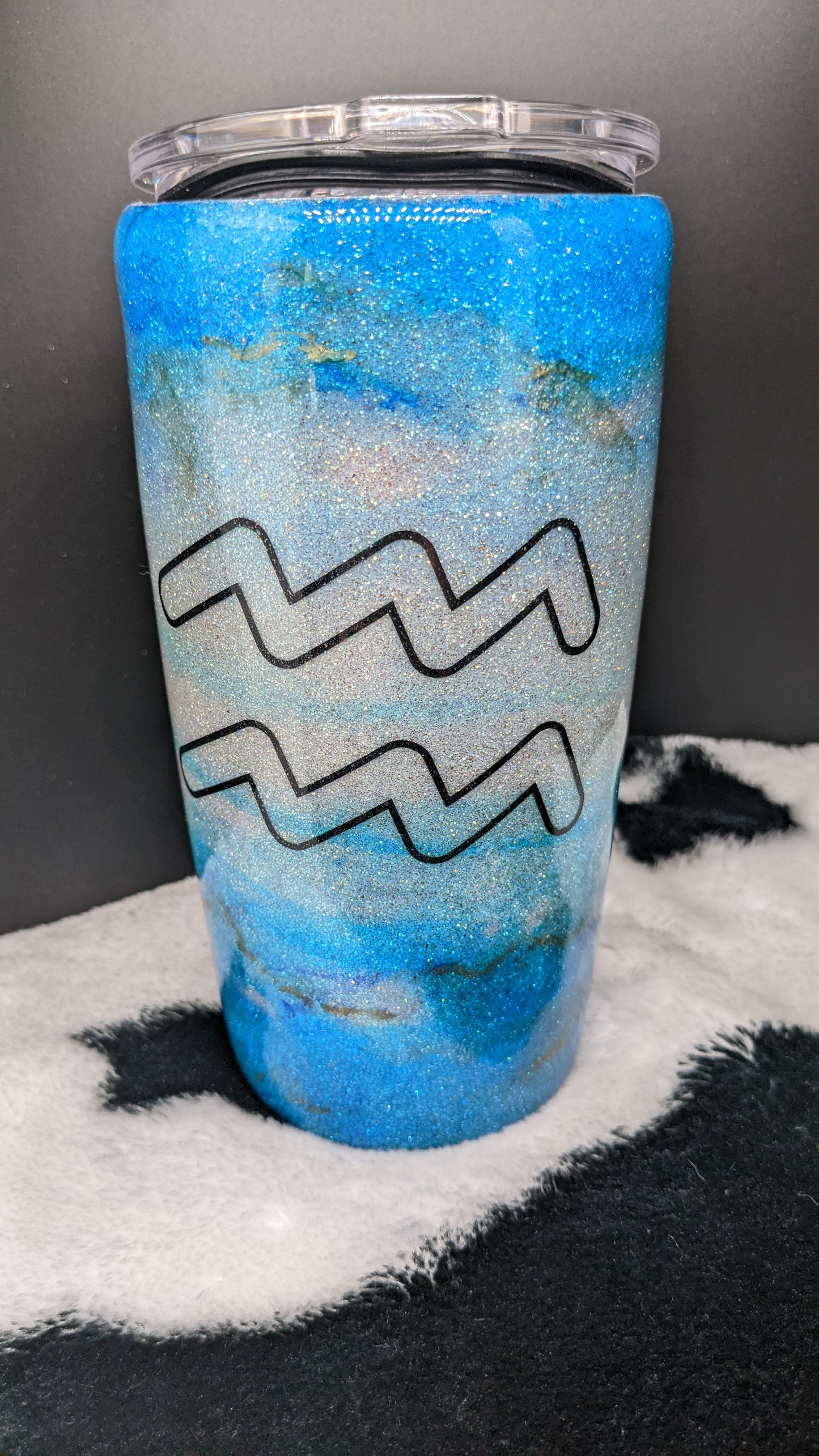 20 oz Aquarius Zodiac epoxy tumber