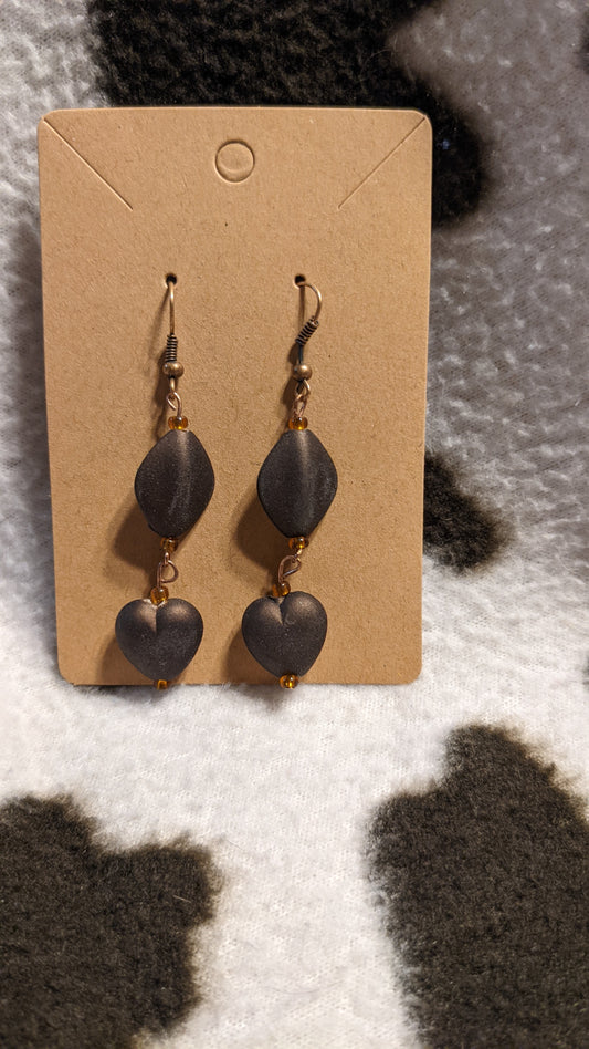 Black/brown heart dangling earrings