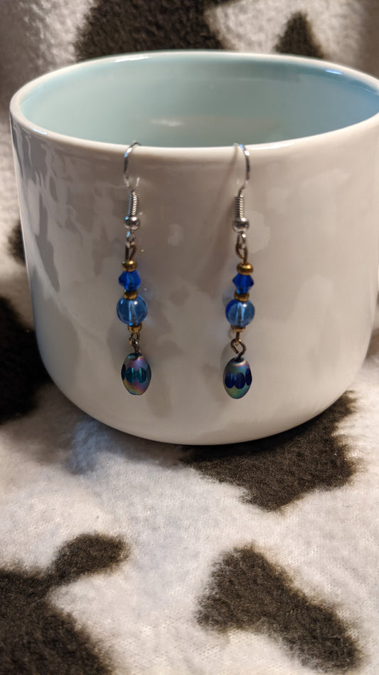 Blue dangling earrings